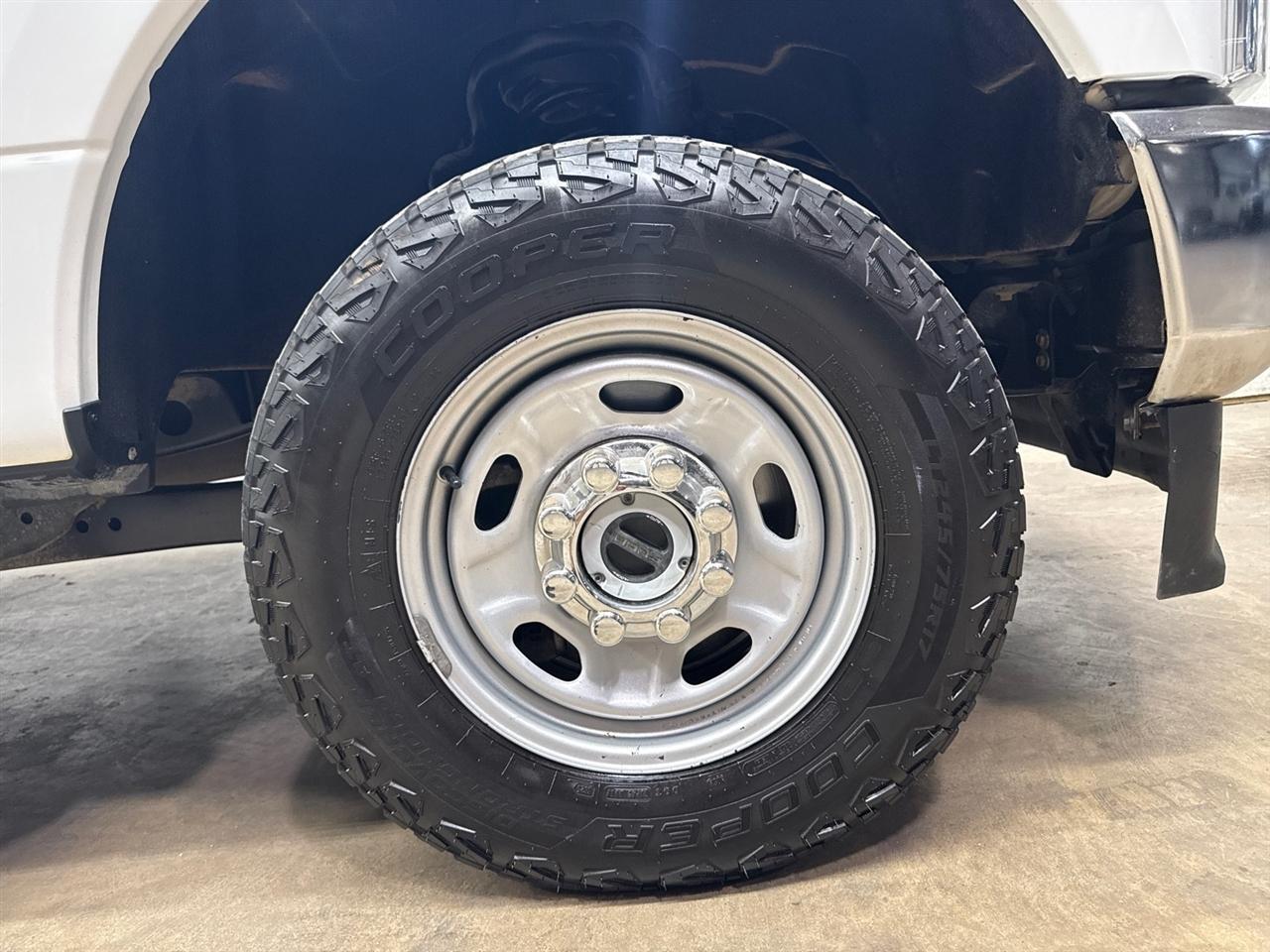 Ford F-250 SD XLT SuperCab Long Bed 4WD 2022
