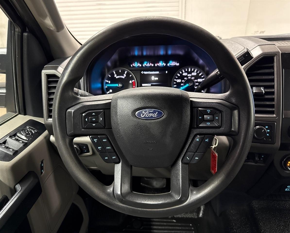 Ford F-250 SD XLT SuperCab Long Bed 4WD 2022