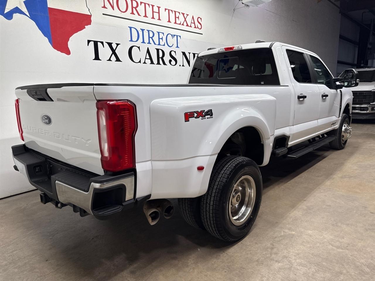 Ford F-350 SD XLT Crew Cab Long Bed DRW 4WD 2024