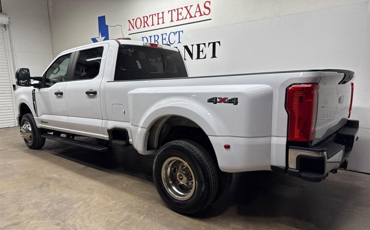 Ford F-350 SD XLT Crew Cab Long Bed DRW 4WD 2024