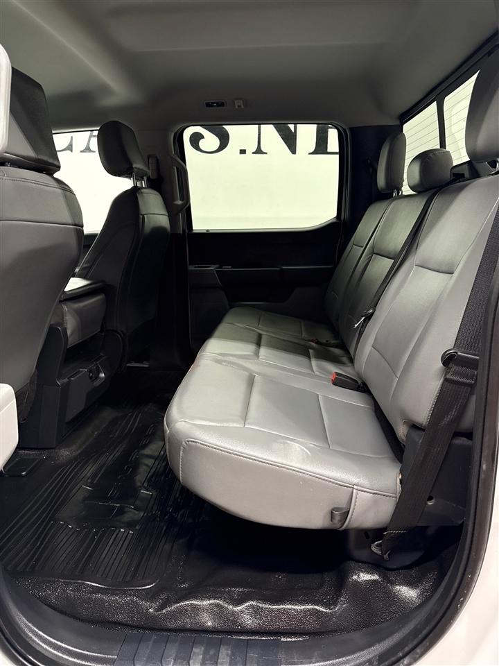 Ford F-350 SD XLT Crew Cab Long Bed DRW 4WD 2024