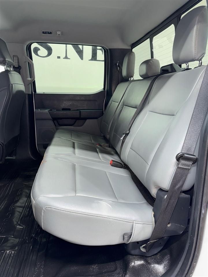 Ford F-350 SD XLT Crew Cab Long Bed DRW 4WD 2024