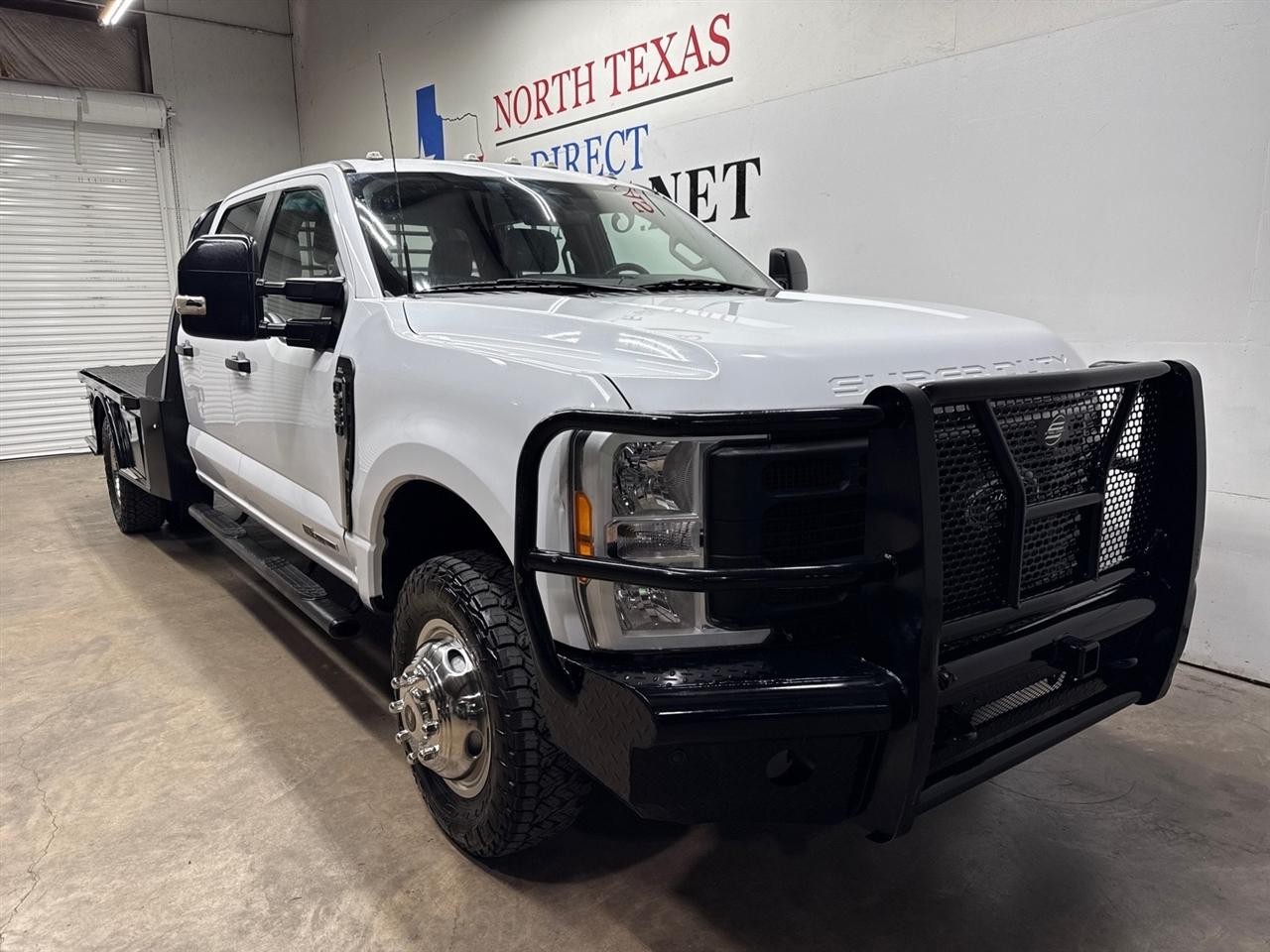 Ford F-350 SD XL Crew Cab Long Bed DRW 4WD 2023