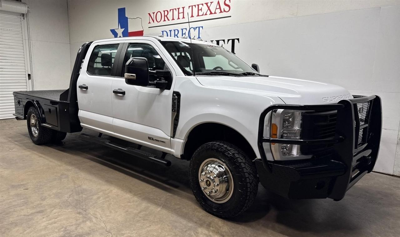 Ford F-350 SD XL Crew Cab Long Bed DRW 4WD 2023