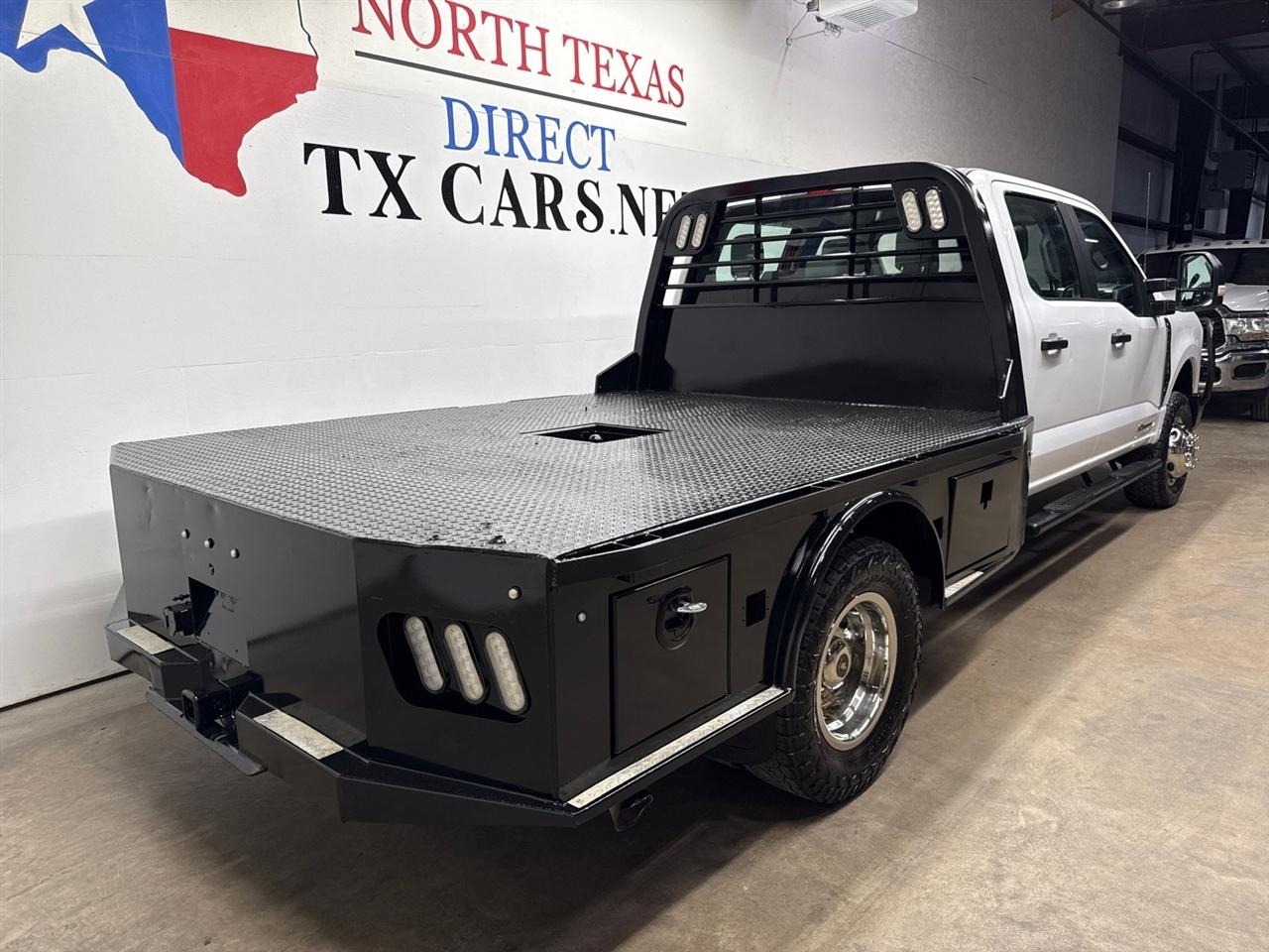 Ford F-350 SD XL Crew Cab Long Bed DRW 4WD 2023
