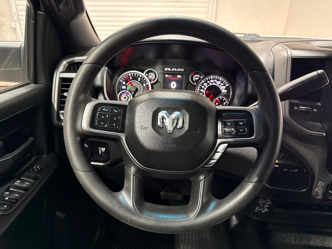 RAM 3500 Crew Cab 4WD DRW 2022