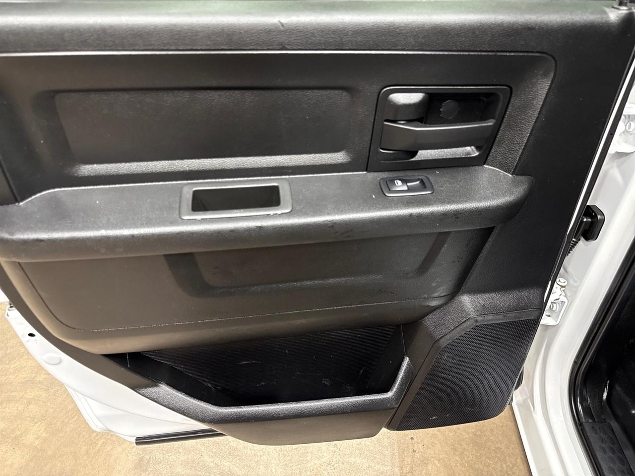 RAM 3500 Crew Cab 4WD DRW 2022
