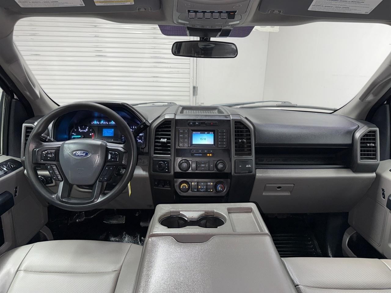 Ford F-550 Crew Cab DRW 4WD 2022