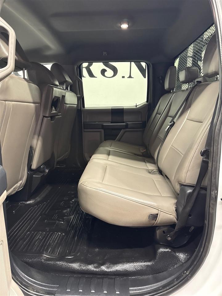 Ford F-550 Crew Cab DRW 4WD 2022