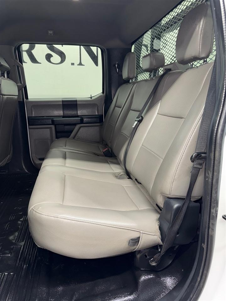 Ford F-550 Crew Cab DRW 4WD 2022
