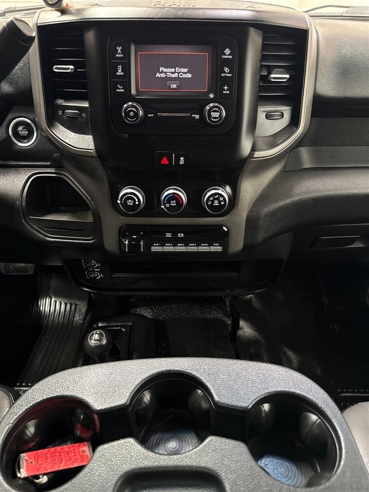 RAM 5500 Crew Cab LWB 4WD DRW 2019