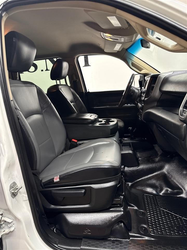 RAM 5500 Crew Cab LWB 4WD DRW 2019