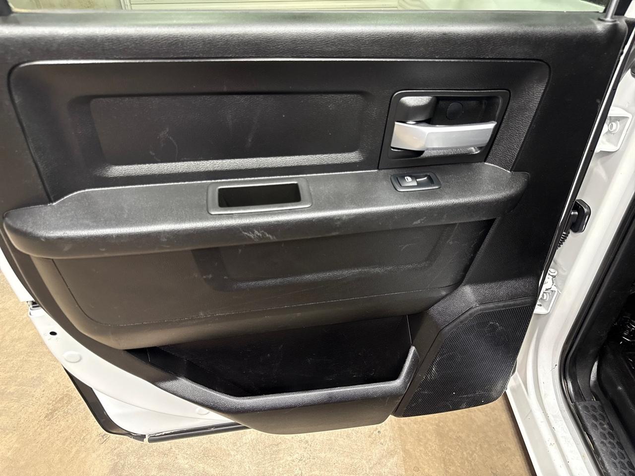RAM 5500 Crew Cab LWB 4WD DRW 2019