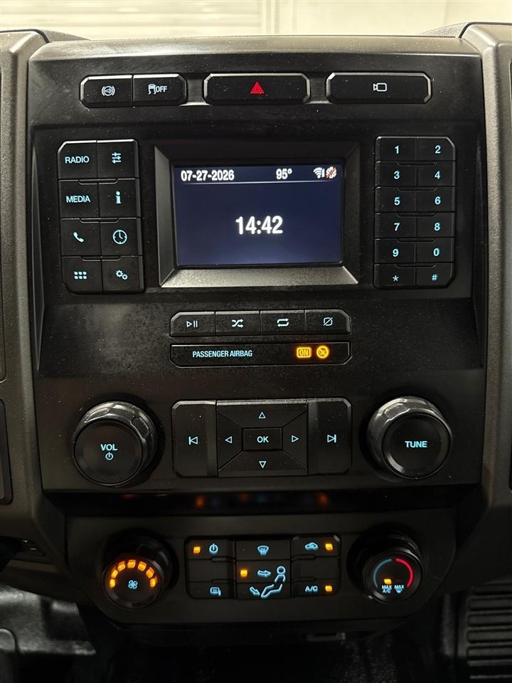 Ford F-250 SD XL Crew Cab Long Bed 4WD 2022