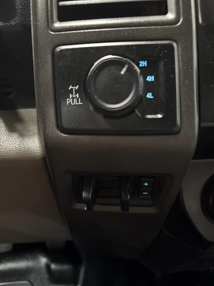 Ford F-250 SD XL Crew Cab Long Bed 4WD 2022
