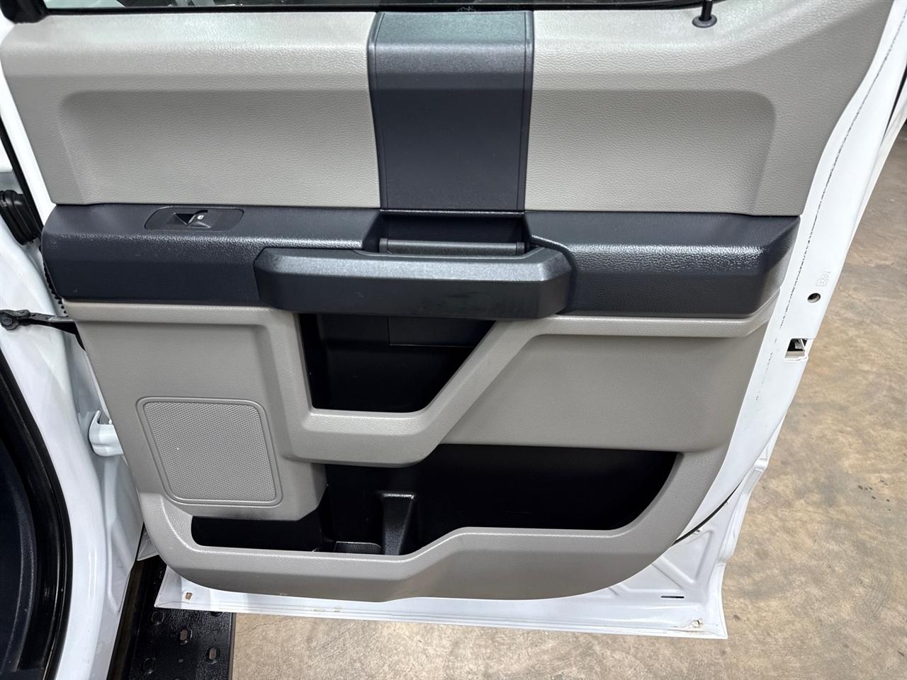 Ford F-250 SD XL Crew Cab Long Bed 4WD 2022