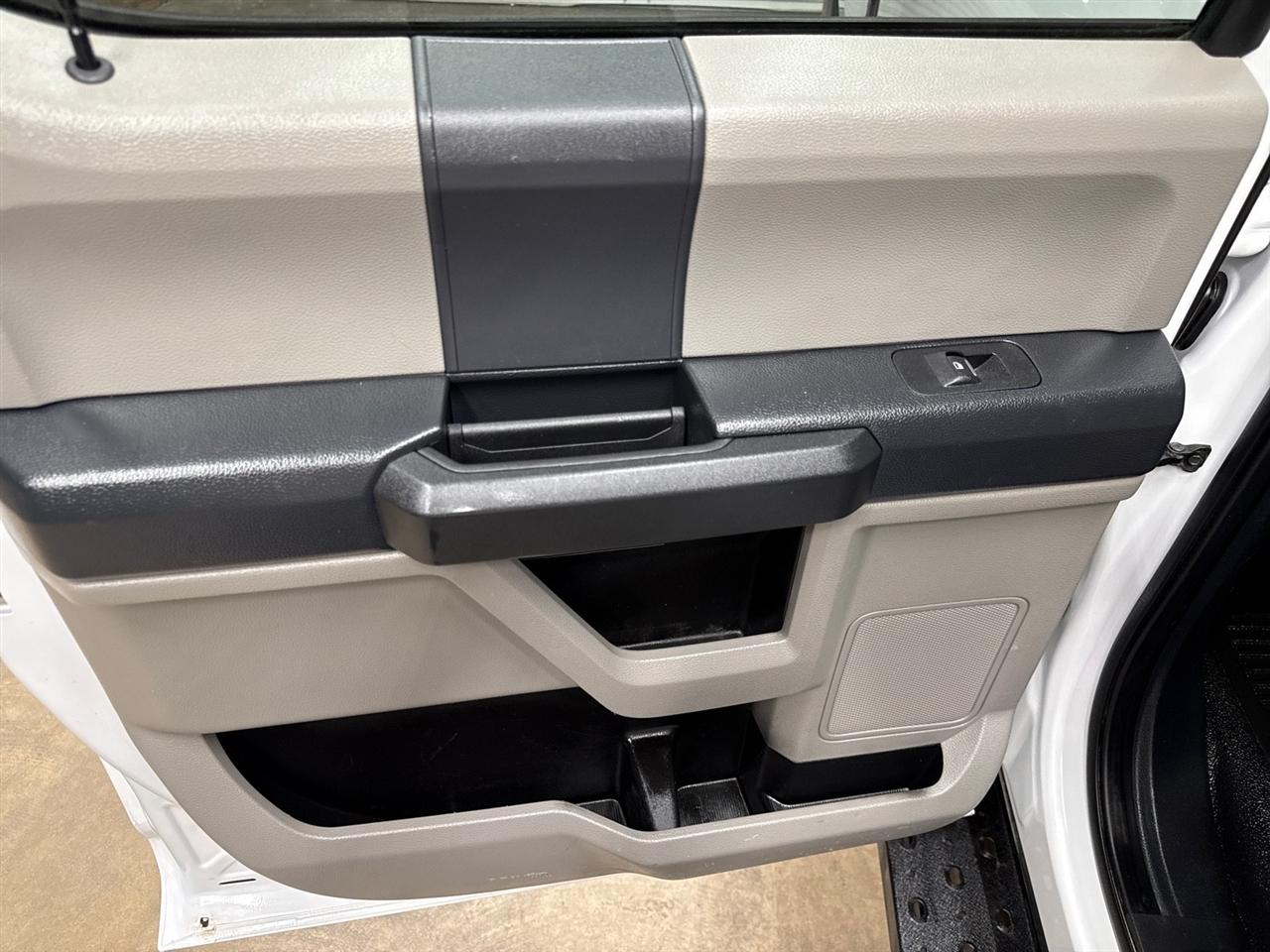 Ford F-250 SD XL Crew Cab Long Bed 4WD 2022