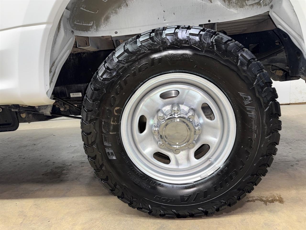 Ford F-250 SD XL Crew Cab Long Bed 4WD 2022