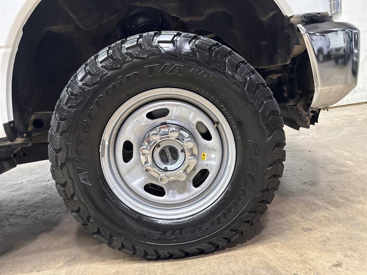 Ford F-250 SD XL Crew Cab Long Bed 4WD 2022