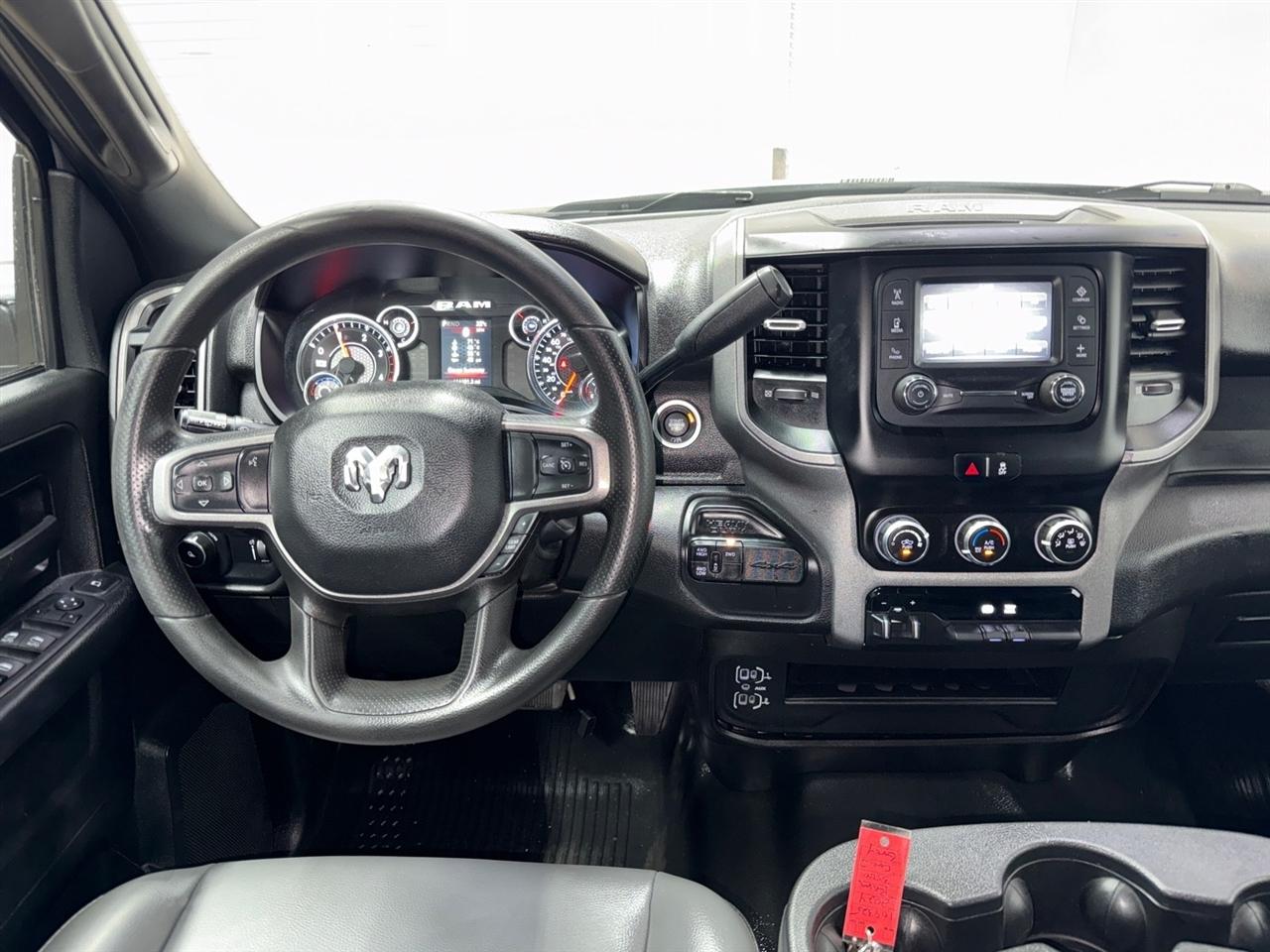RAM 3500 Tradesman Crew Cab 4WD DRW 2024