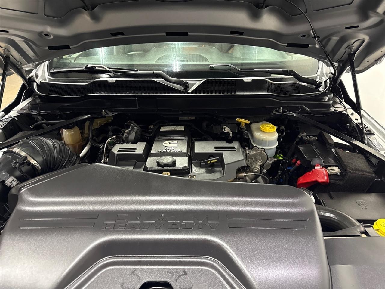 RAM 3500 Tradesman Crew Cab 4WD DRW 2024