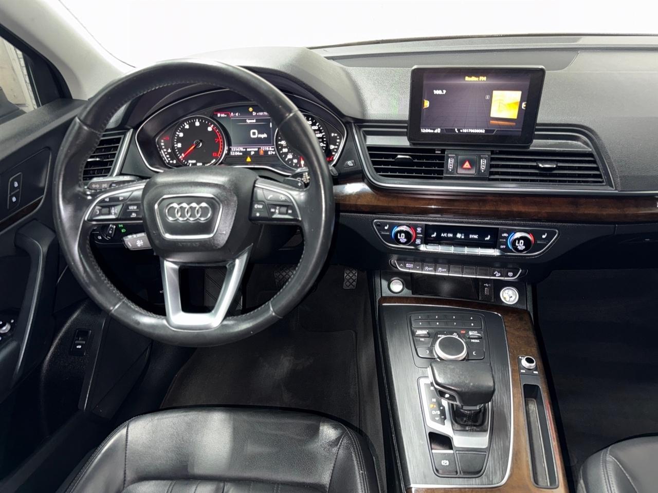 Audi Q5 2.0T Premium quattro 2019