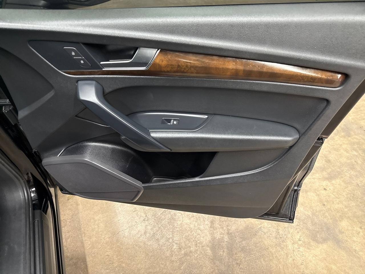 Audi Q5 2.0T Premium quattro 2019
