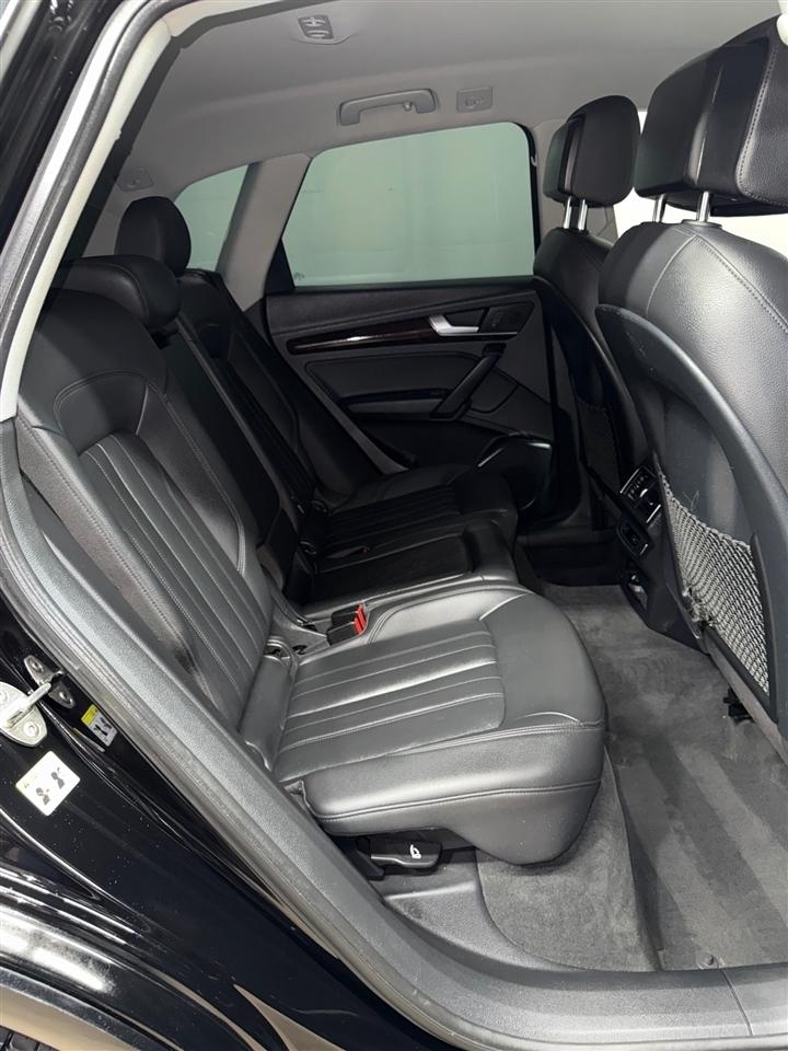 Audi Q5 2.0T Premium quattro 2019
