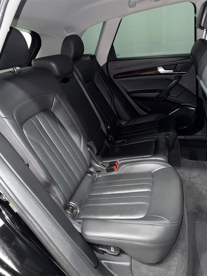 Audi Q5 2.0T Premium quattro 2019