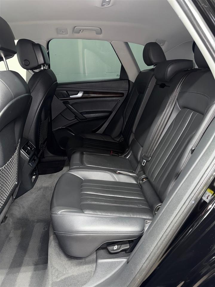 Audi Q5 2.0T Premium quattro 2019