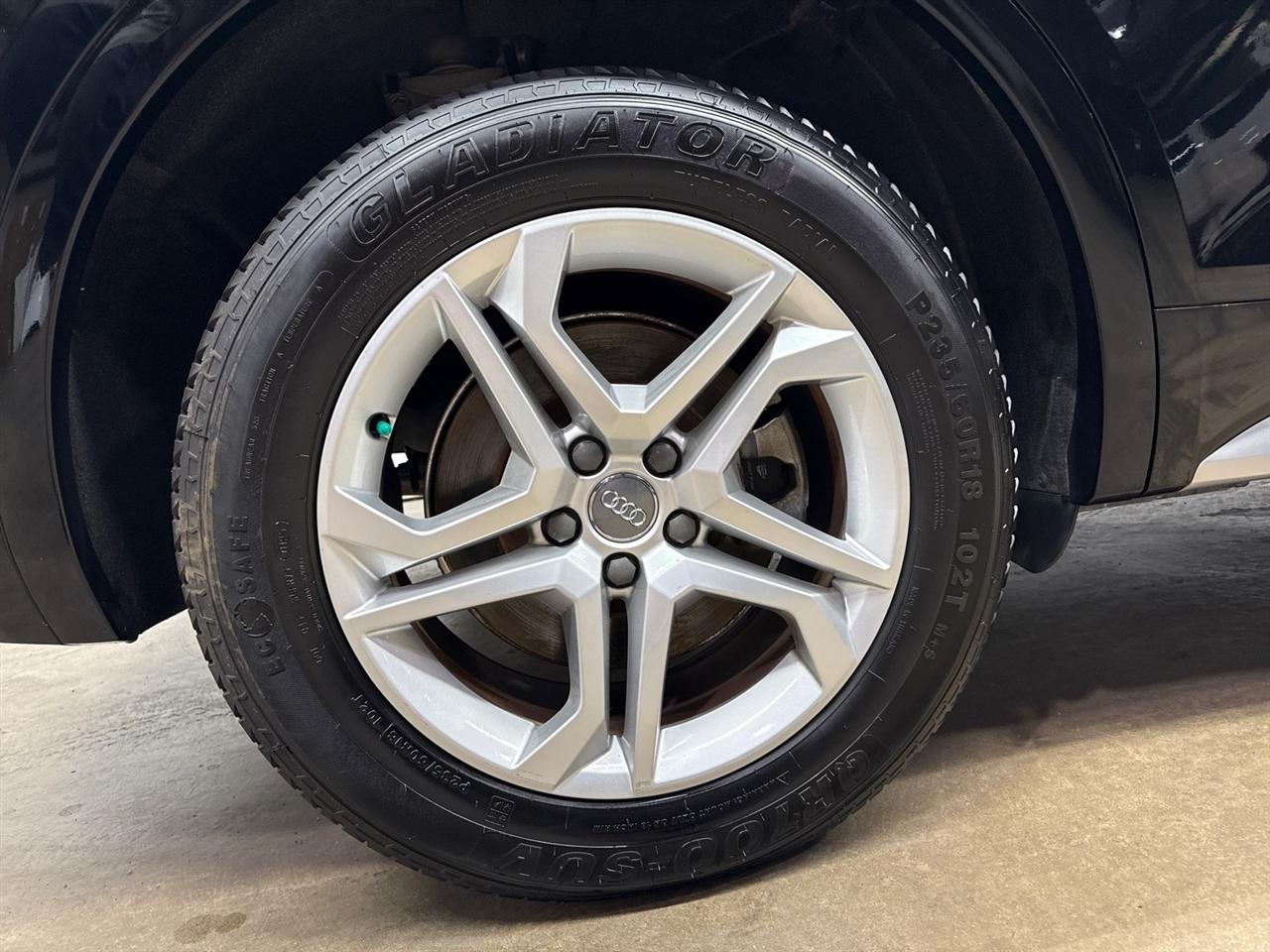 Audi Q5 2.0T Premium quattro 2019