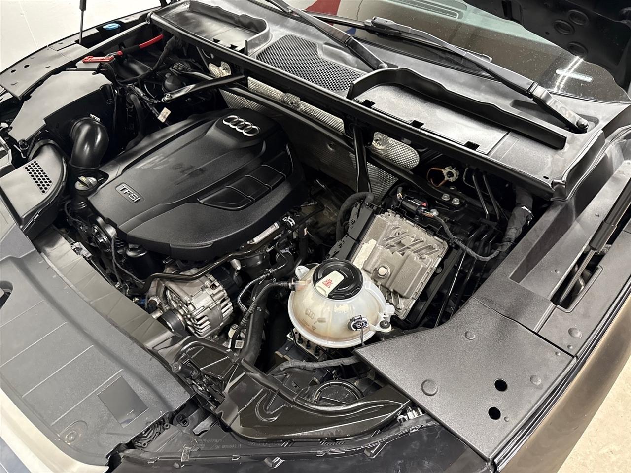 Audi Q5 2.0T Premium quattro 2019