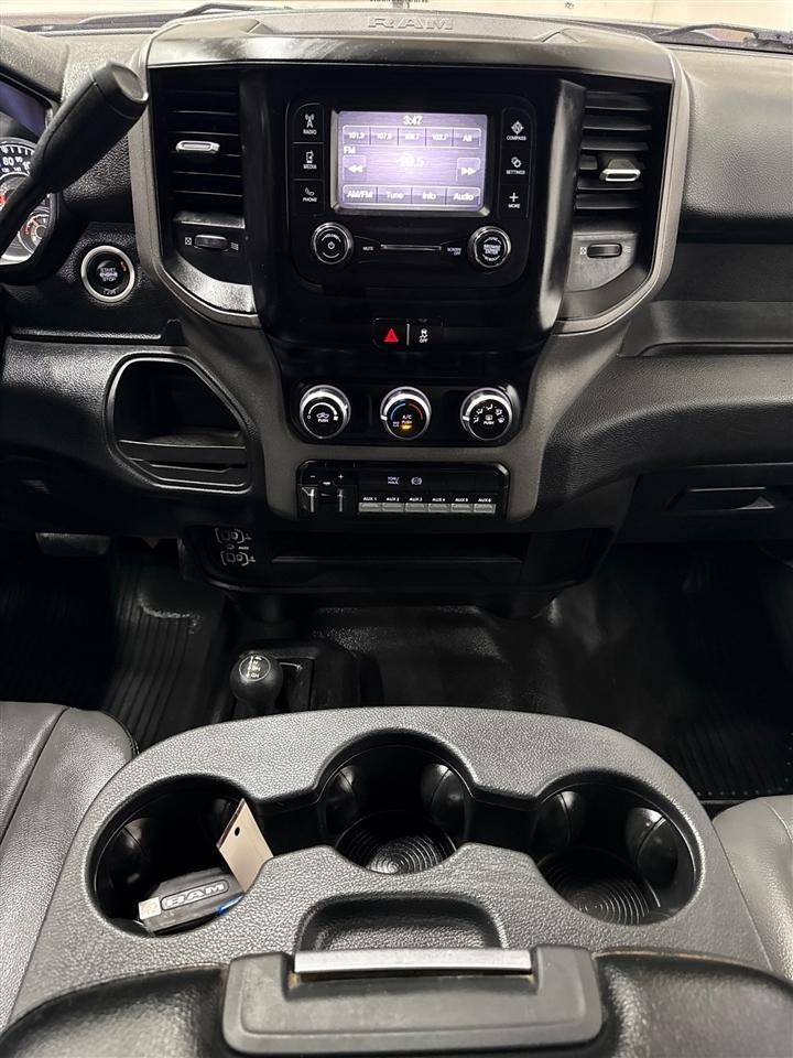 RAM 3500 Crew Cab 4WD DRW 2022