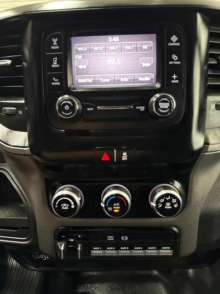 RAM 3500 Crew Cab 4WD DRW 2022