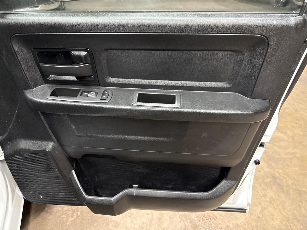 RAM 3500 Crew Cab 4WD DRW 2022