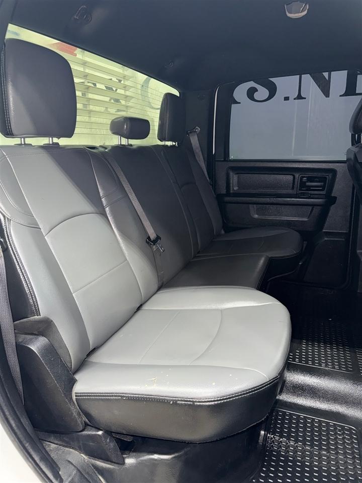 RAM 3500 Crew Cab 4WD DRW 2022