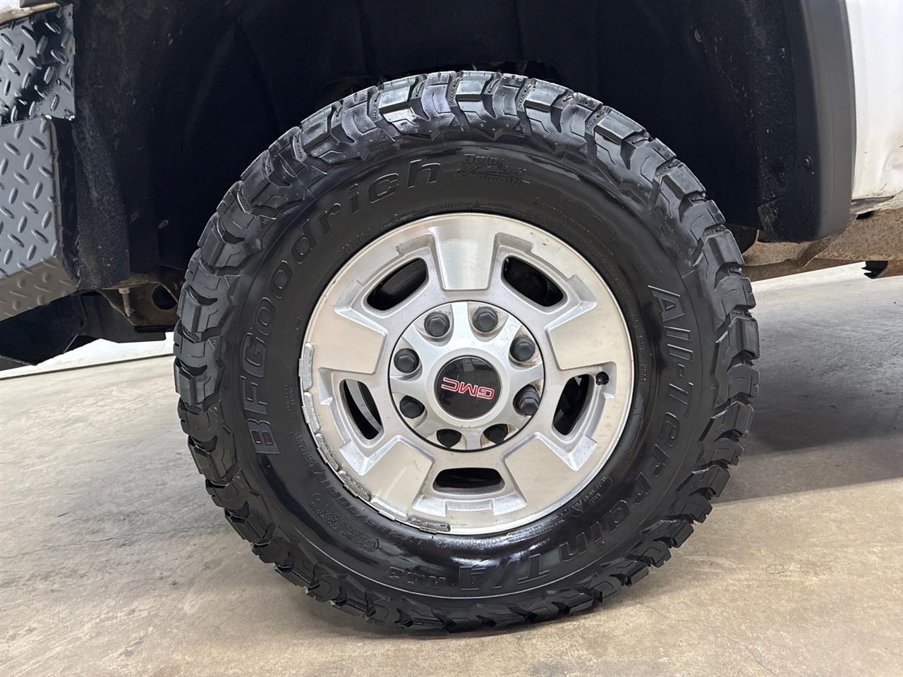 GMC Sierra 2500HD Base Crew Cab 4WD 2019