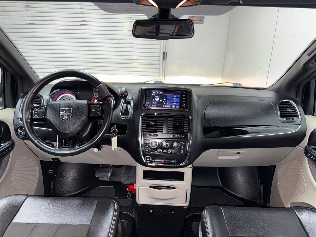Dodge Grand Caravan SXT 2019