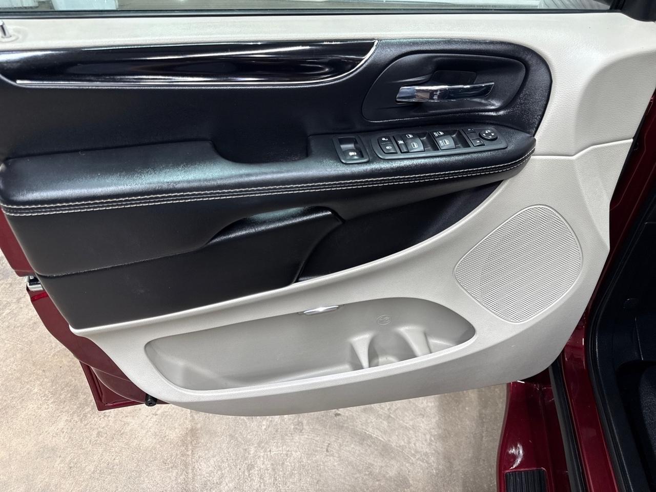 Dodge Grand Caravan SXT 2019