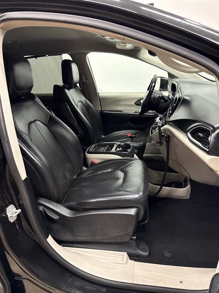Chrysler Pacifica Touring-L 2020