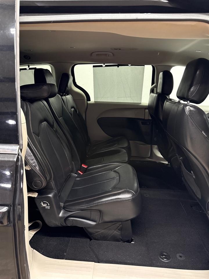 Chrysler Pacifica Touring-L 2020