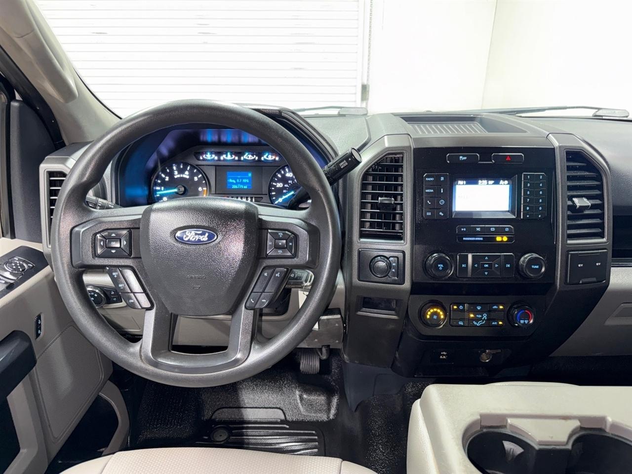 Ford F-250 SD XL SuperCab 4WD 2022