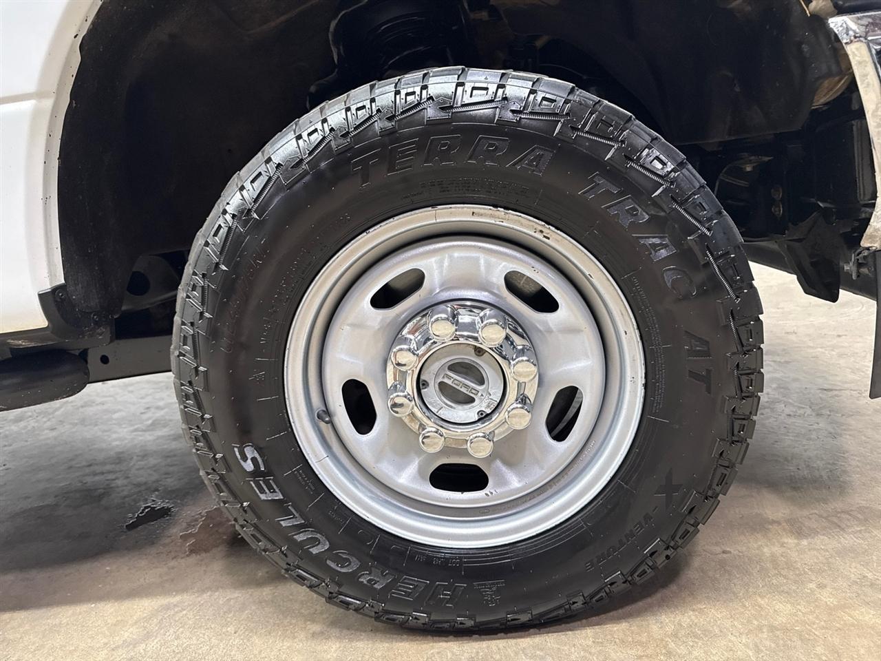 Ford F-250 SD XL SuperCab 4WD 2022