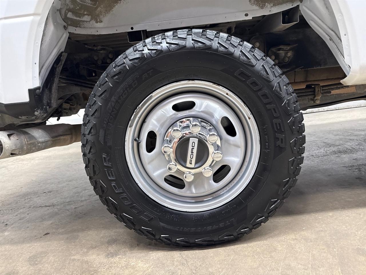 Ford F-350 SD King Ranch Crew Cab Long Bed 4WD 2021