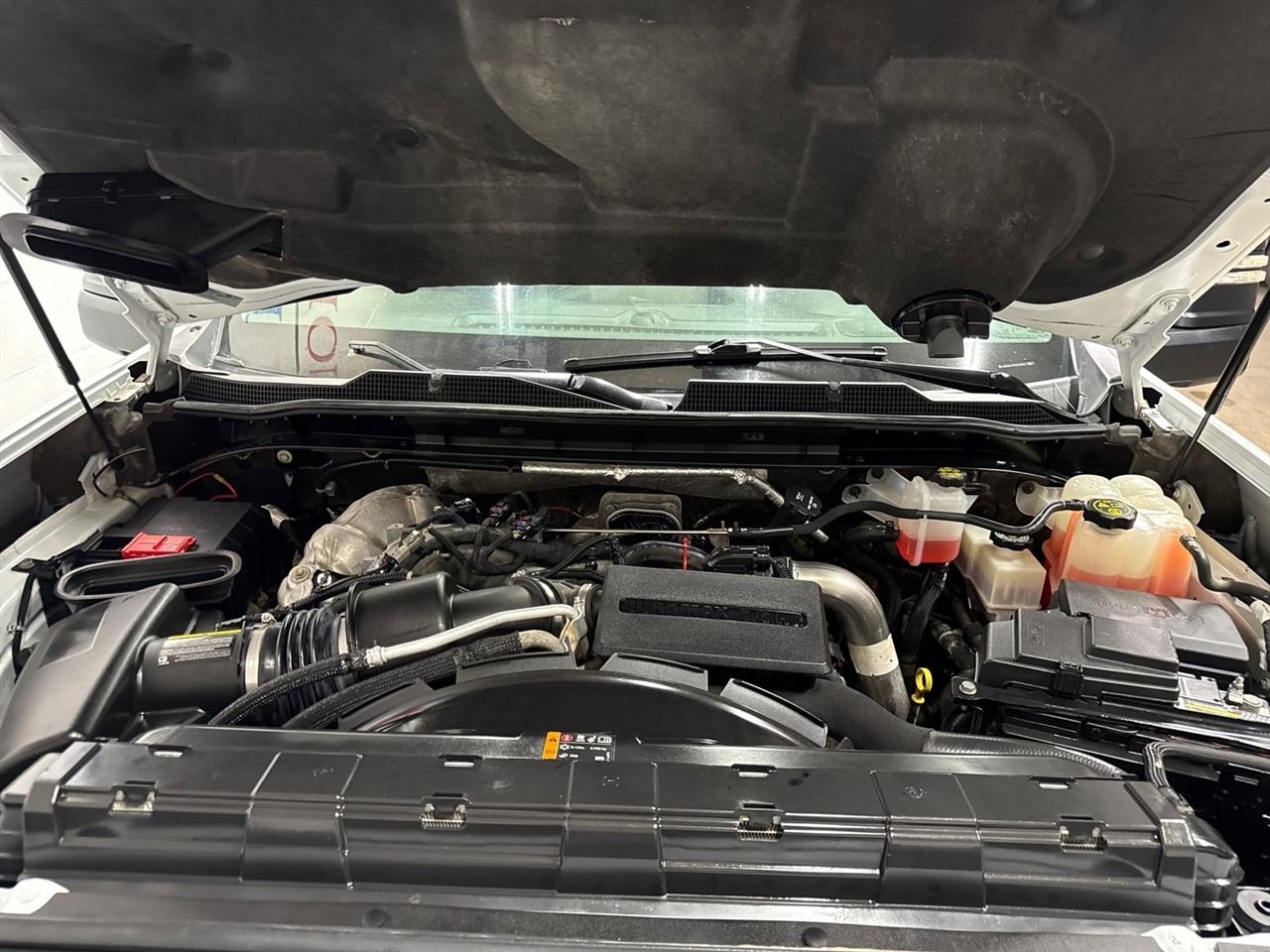 Chevrolet Silverado 2500HD Work Truck Crew Cab Long Box 4WD 2024