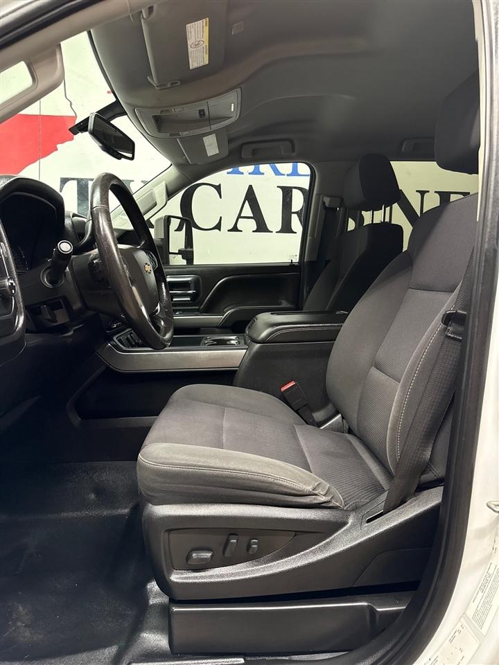 Chevrolet Silverado Medium Duty  2021