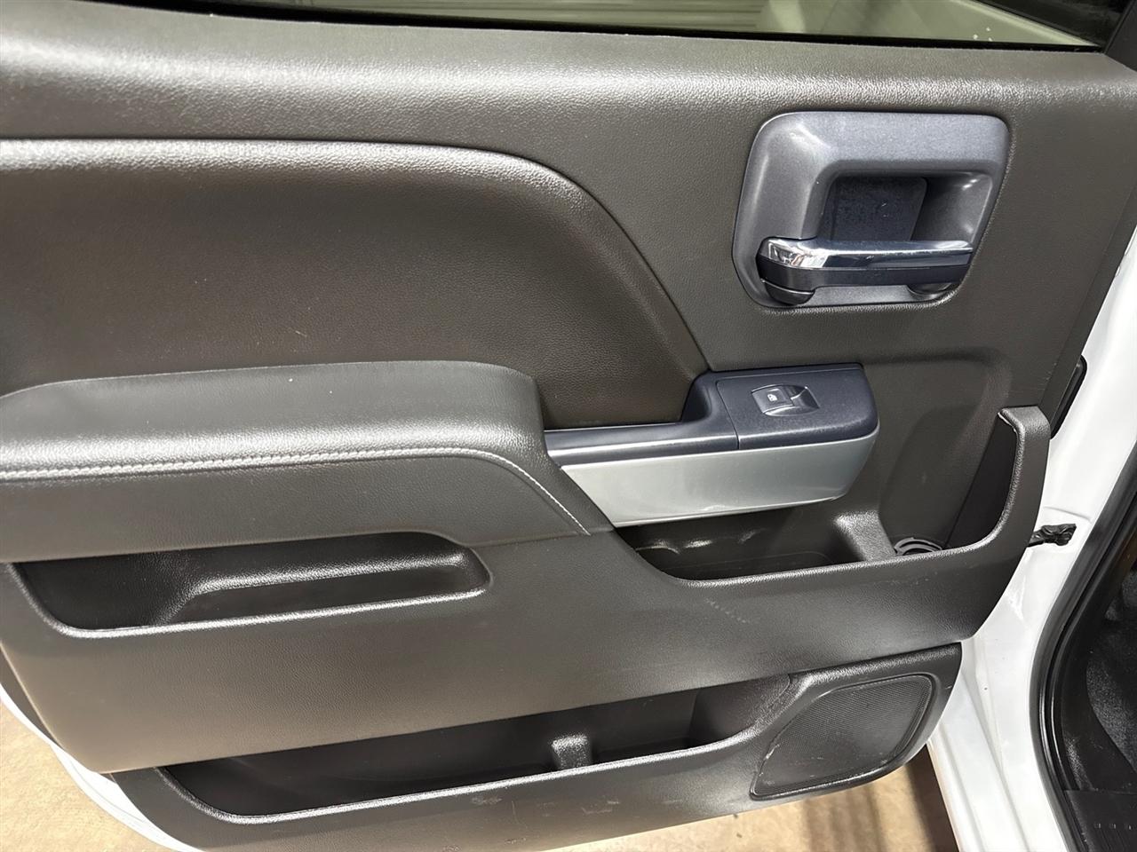 Chevrolet Silverado Medium Duty  2021