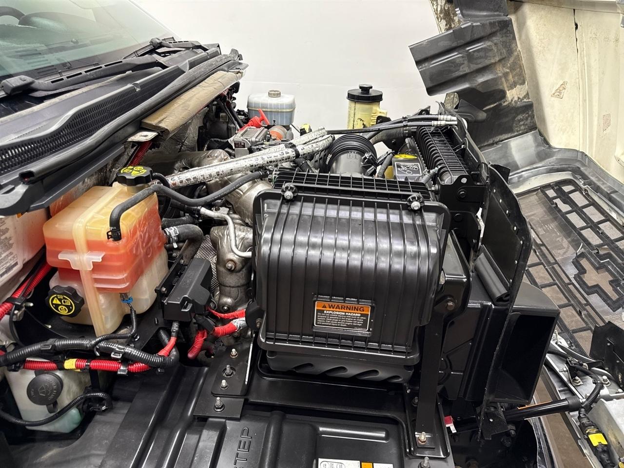 Chevrolet Silverado Medium Duty  2021
