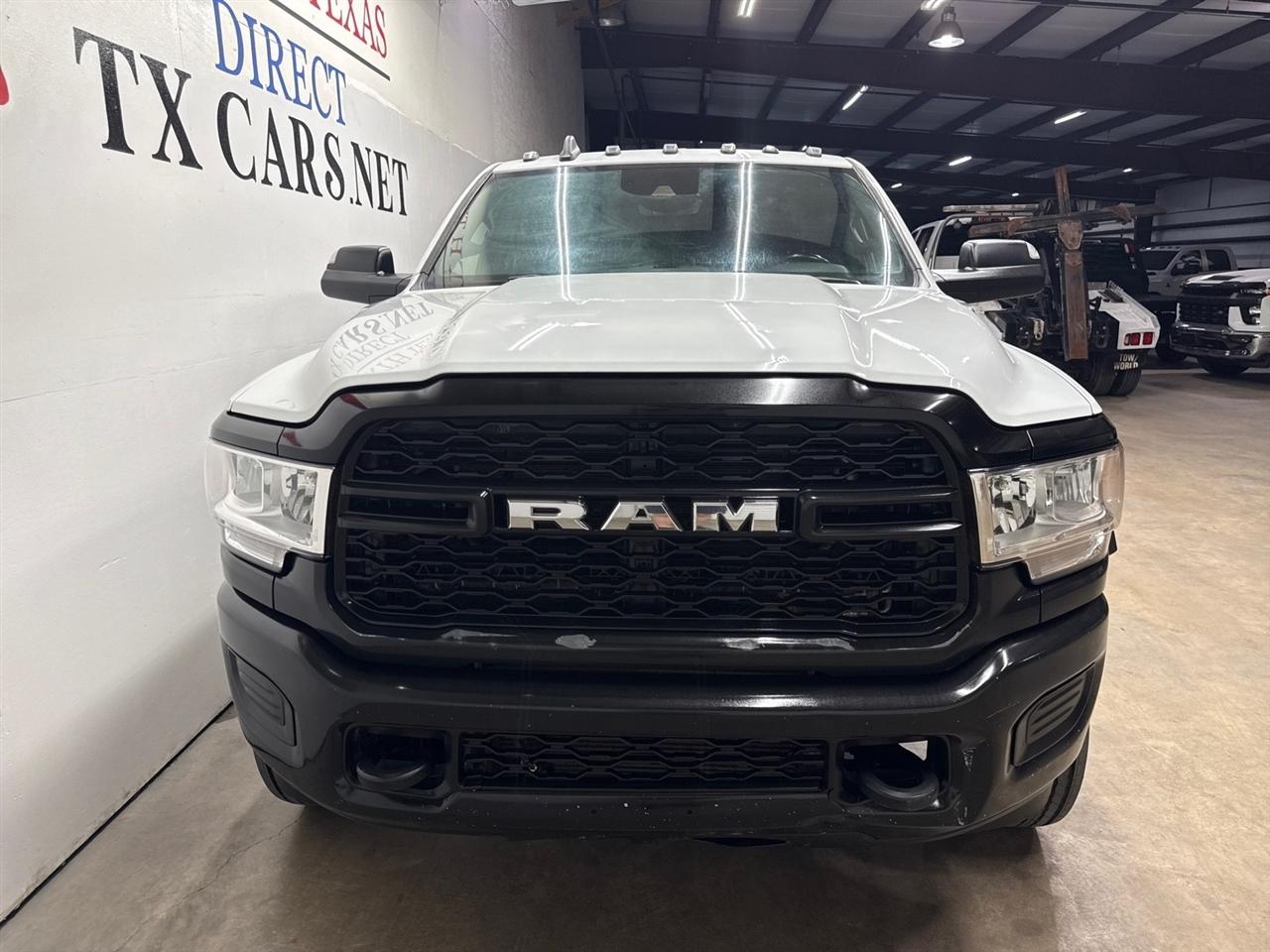 RAM 5500 Crew Cab LWB 4WD DRW 2022
