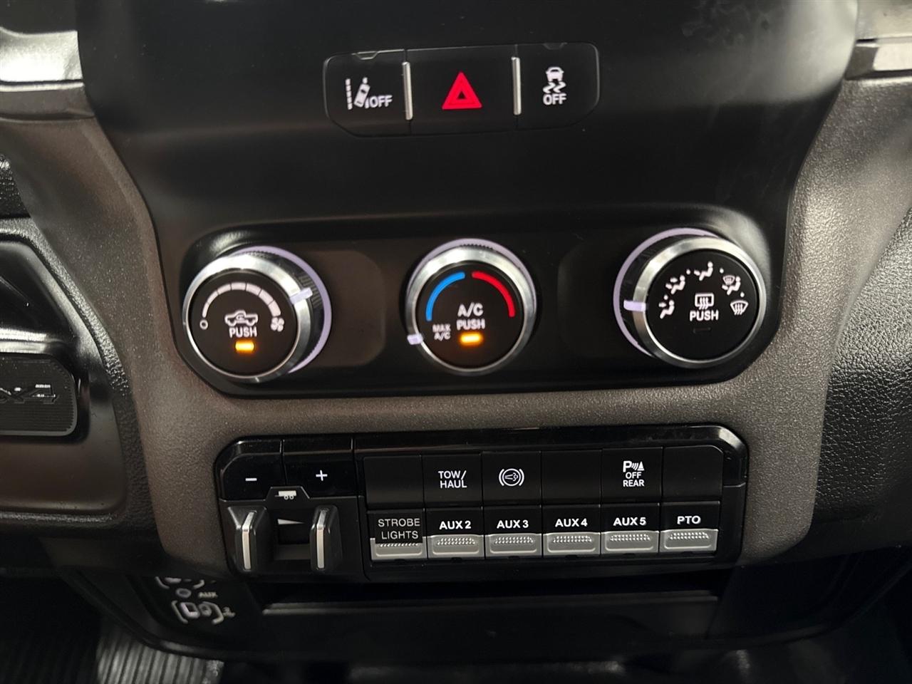 RAM 5500 Crew Cab LWB 4WD DRW 2022